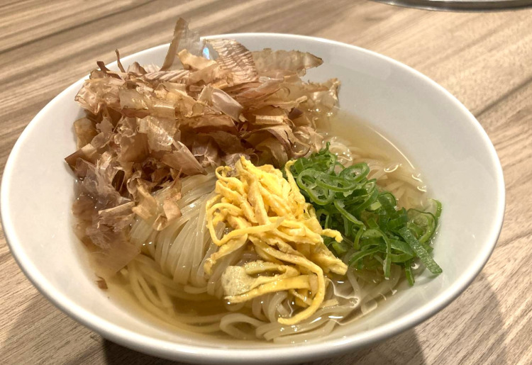彩美月特製冷麺